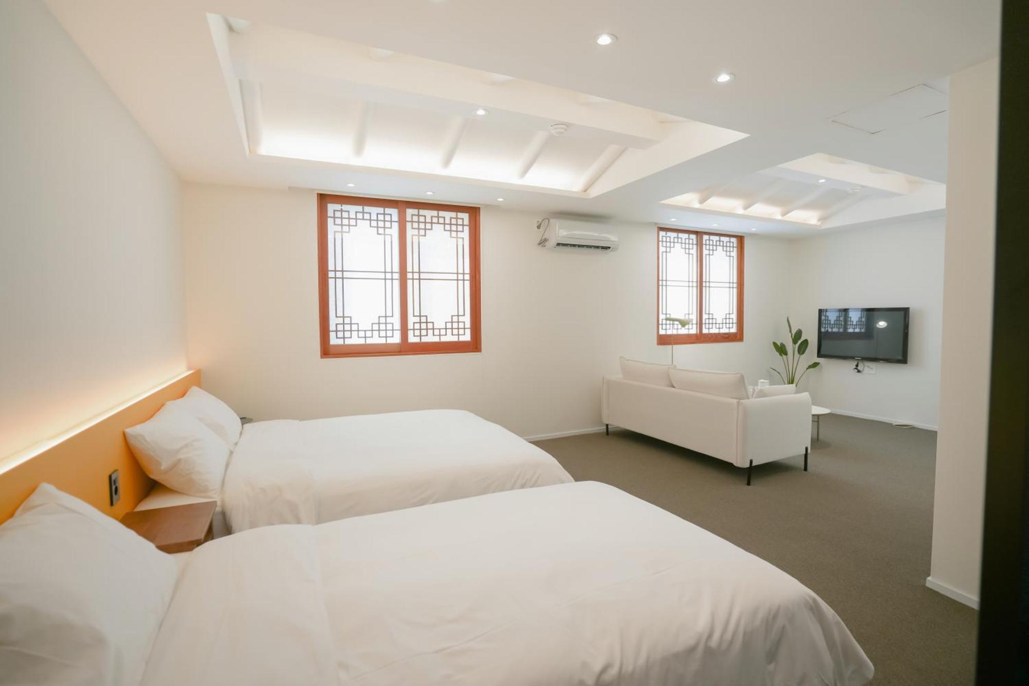 Hotelarrive Jeonju Sihwayeonpung Εξωτερικό φωτογραφία